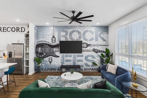 Thoughtful, comfortable decor highlighting Nashville`s vibrant musical heritage.