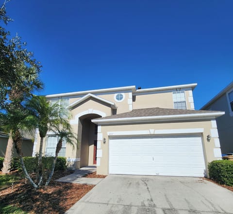 7BR 4.5BA Pool Home in gated Vacation Resort TERRA VERDE