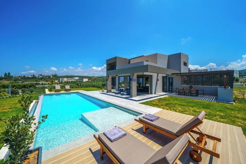 Oceanea Village Chania - Private Pool - 500m to Beach