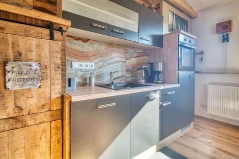 Die Ausstattung in unserer Küche lässt keine Wünsche offen 