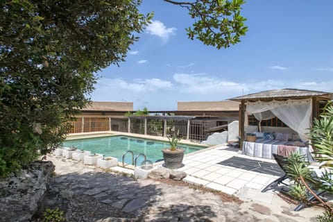 108) Essenthia, Alghero