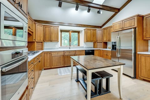 Kitchen | Drip Coffee Maker | Toaster | Dishwasher | Cooking Basics