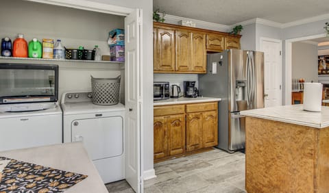 Laundry Closet | 1st Floor | Washer/Dryer