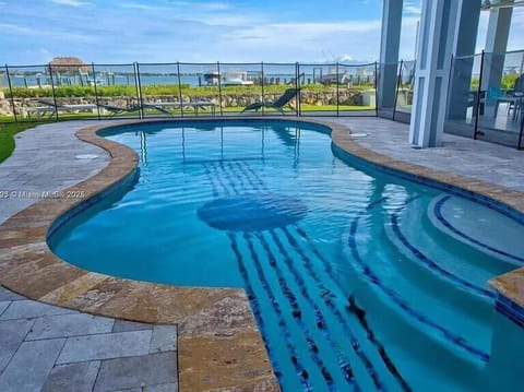 Large Sunset, Ocean View Island Villa with a Boat dock - Rock & Roll pool - Key Largo Vacation Rental - KLFVR.com 