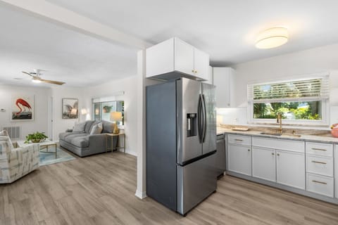 Main House: Kitchen and dining area.
