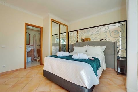 Double bed