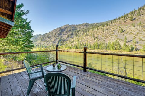 Saint Regis Vacation Rental | 3BR | 2BA | 2,400 Sq Ft | 3 Steps Required