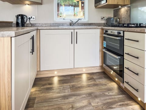 Kitchen | Drover&rsquo;s Den - Beamish Holiday Park, Durham