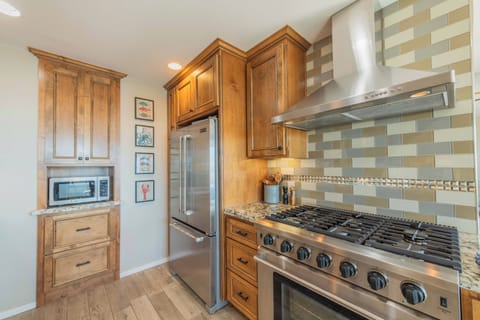 20250907-850_7530-HDR