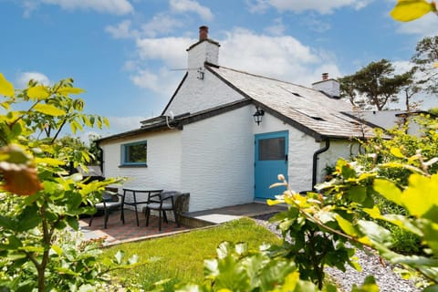 Kitchen door leading to patio and garden area