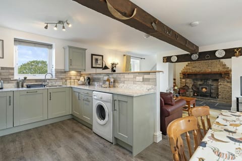 Beams with horse shoes and plates on