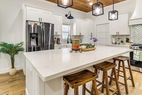 Kitchen | Keurig Coffee Maker