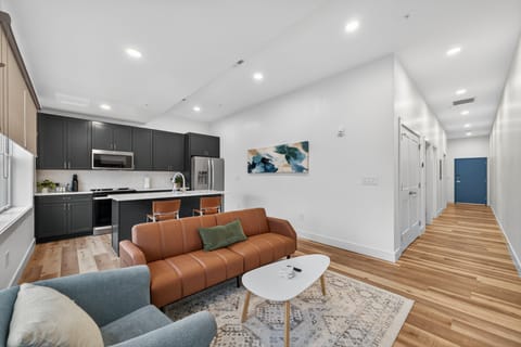 Indoors, Furniture, Living Room, Home Decor, Floor