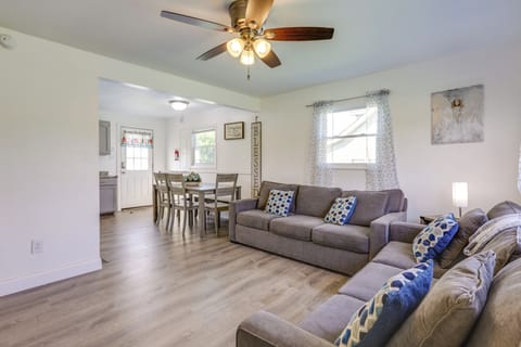 Williamstown Vacation Rental | 3BR | 1BA | 970 Sq Ft | 2 Steps to Enter