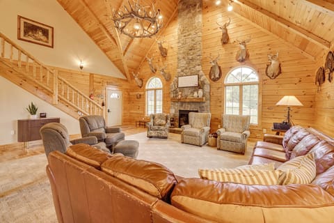 Westfield Vacation Rental | 6BR | 5BA | Steps Required | 4,950 Sq Ft