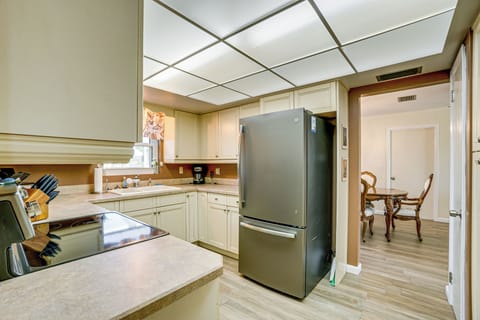 Kitchen | Cooking Basics | Drip Coffee Maker