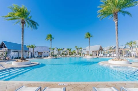 Heated Community Pool