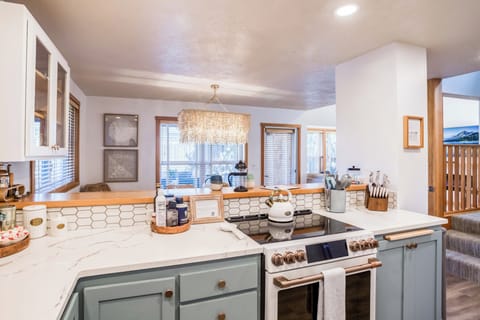 Sunshine and Sweaters-111