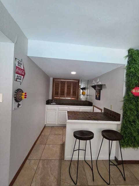 A kitchen that keeps things simple