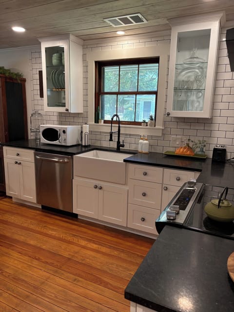 Spacious kitchen features appliances and enough counterspace to prep your meals.