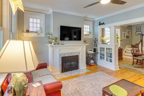 Frederick Vacation Rental | 3BR | 1BA | 1,500 Sq Ft | 6 Steps Required