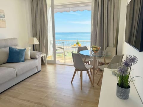 Lounge property management