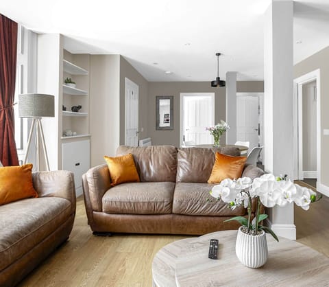 Relaxing Lounge Area