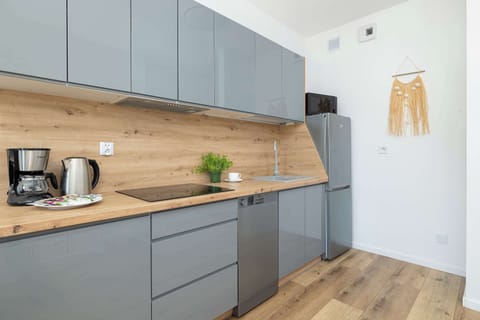 Modern, fully equipped kitchenette.