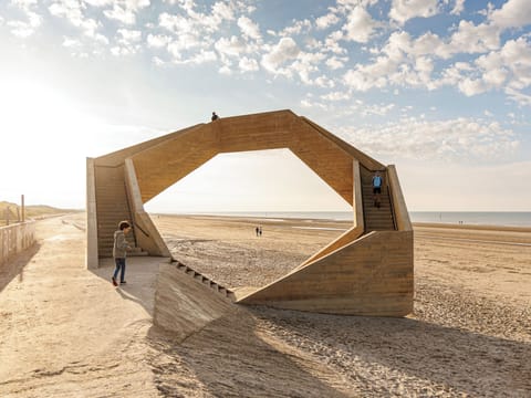 Immediate Surroundings [summer] (<1 km)