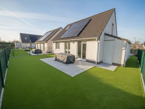 Holiday Home Exterior [summer]