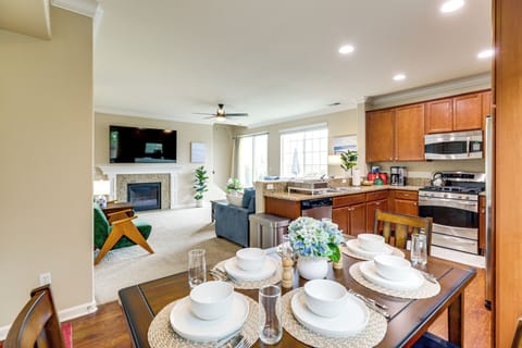 Dining Room | Dishware/Flatware Provided | 1st Floor