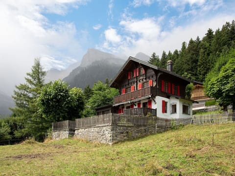 House, Highland, Hill, Hill Station, Rural Area, Mountain Range, Cottage, Home, Valley, Forest