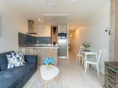 Wood, Cottage, Log Cabin, Deck, Hardwood, Larch, Plank, Siding, Hut, Wood Stain