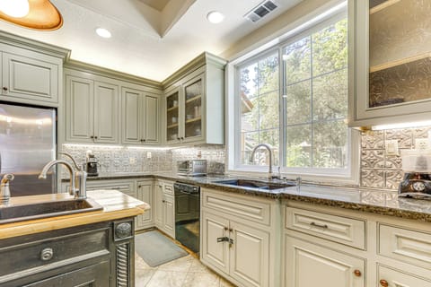 Kitchen | Cooking Basics | Coffee Maker