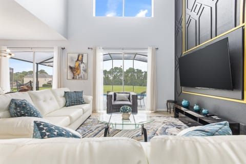 Spacious Living Room with High Ceiling