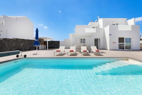 Beautiful villa with private pool and terrace