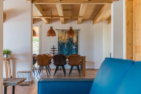 Villa Teresa 16 (11810)