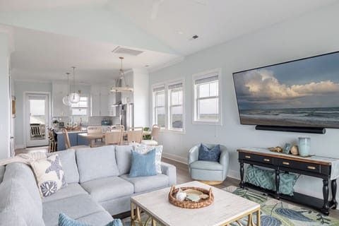 Welcome to Panoramic View East!