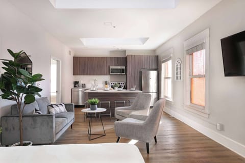 "Perfect for lounging or catching up with friends."