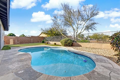 Pool and Putting Green