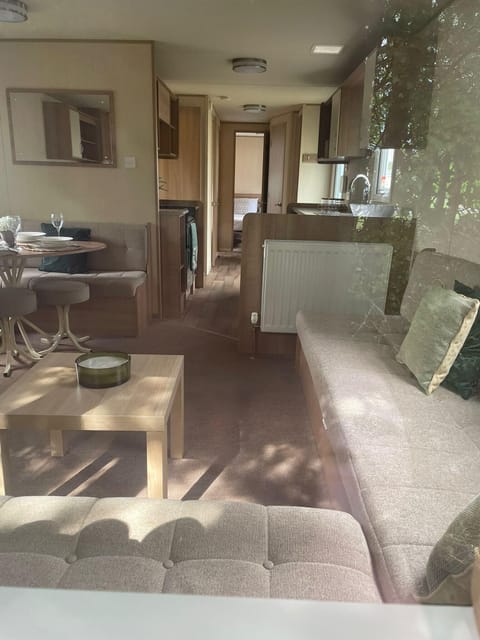 caravan holidays for hire