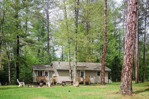 Exterior View of Cabin