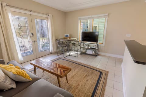 Min Level | Living Room