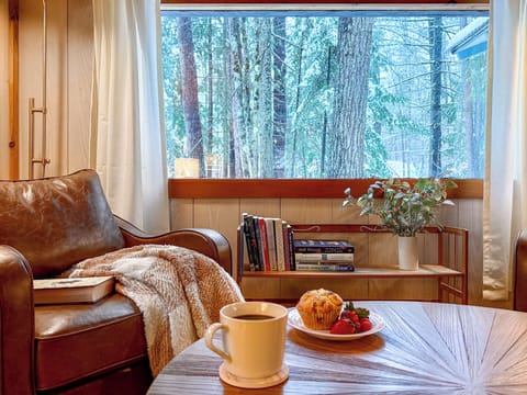 Receive a guidebook upon booking with recommendations to bakeries and other gems