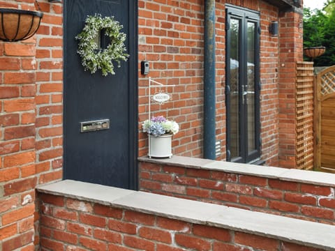 Exterior | Faith Cottage, Little Dunham