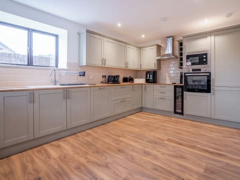 Kitchen/diner | Lima Lodge - Rookery Park, Carlton Colville