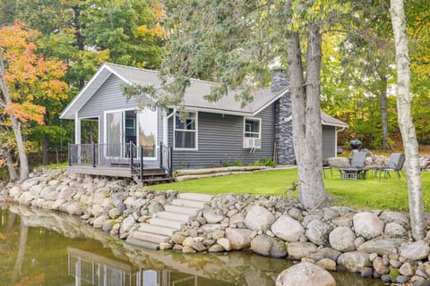 Butternut Vacation Rental | 2BR | 1BA | 900 Sq Ft | 1 Step to Enter