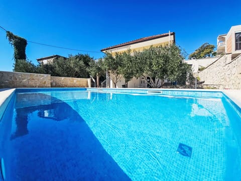 Blue, Swimming Pool, Composite Material, Resort, Shade, Flagstone, Eco Hotel, Backyard, Villa, Outdoor Furniture