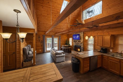 Main floor of the cabin with plenty of room to gather