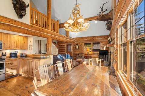 Dining are to Living area